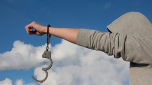 Osmatřicetiletý muž byl obviněný z krádeží na Ašsku