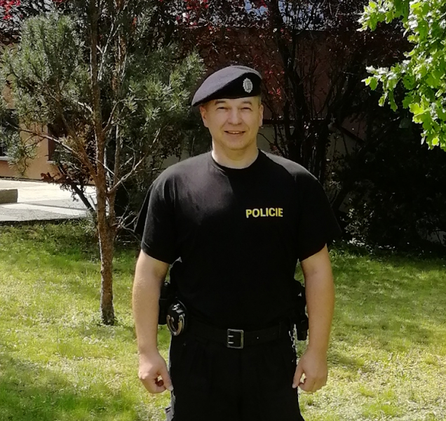 "Chci pomáhat lidem," říká nový policista Václav Kettner